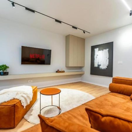 Central Epic Apartment-Self Check In Arad Exteriér fotografie